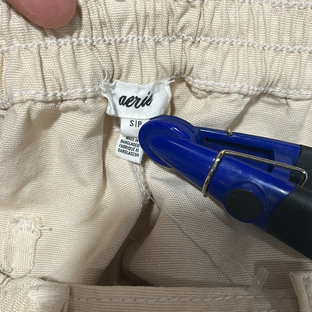 Aerie Barrel Leg Pants Chinos Size Small Cake Batter Cream - Picture 12 of 12